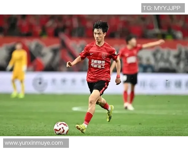 抢手!我国男足四大悍将转会在即,旧日降服日本劲旅今成自在球员引重视